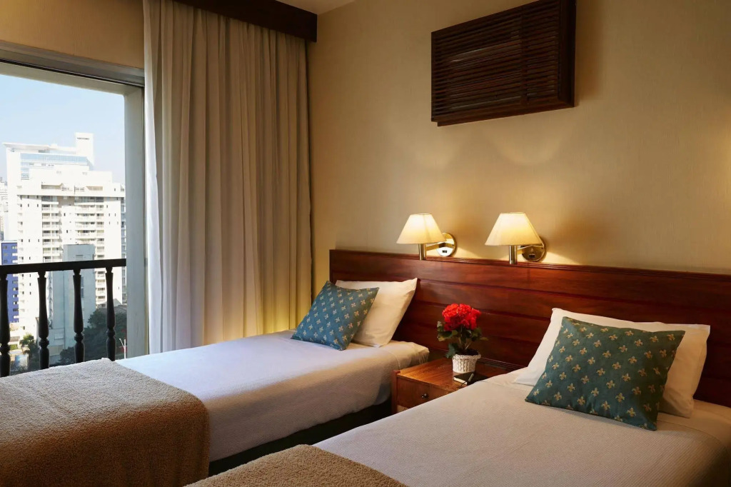 Augusta Park Suite Hotel