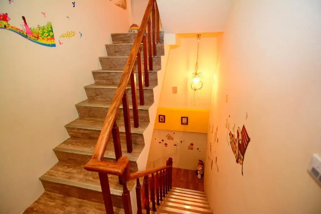 Santorini Music Family B&B