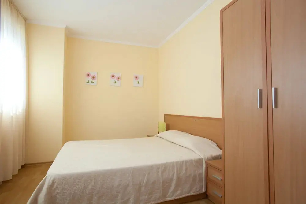 Apartment in Central Plaza