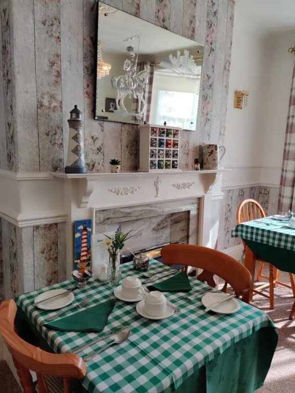 Cameron court B&B