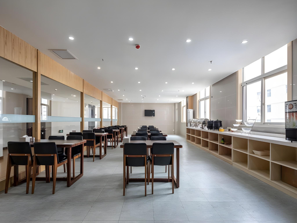 GreenTree Inn Changzhou Menghe Town Chengfeng Building