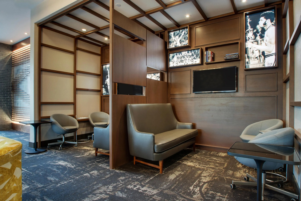 Hyatt Place Milwaukee Downtown