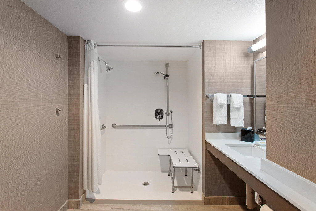 Holiday Inn Diamond Bar - Pomona by IHG