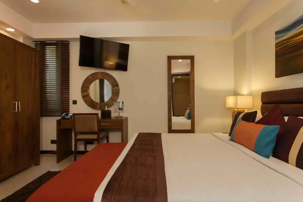 The Somerset Hotel