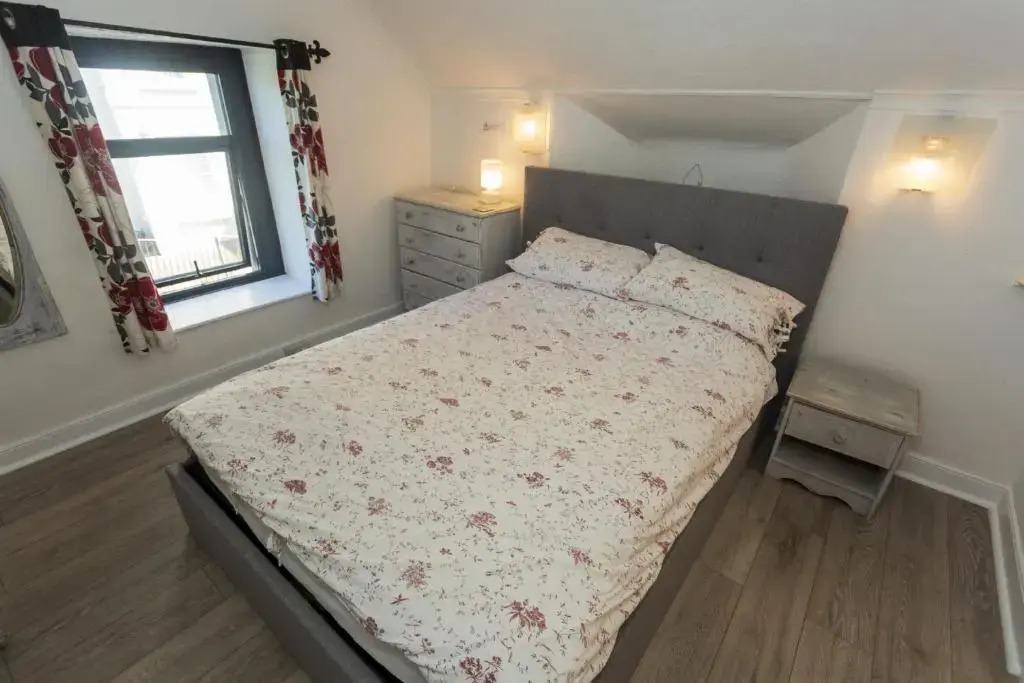 WOOLACOMBE ADMIRALS LODGE 6 Bedrooms