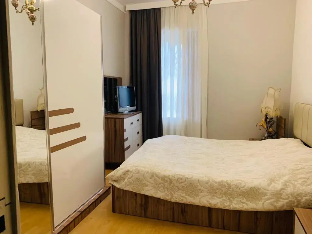 Iraklis Apartment