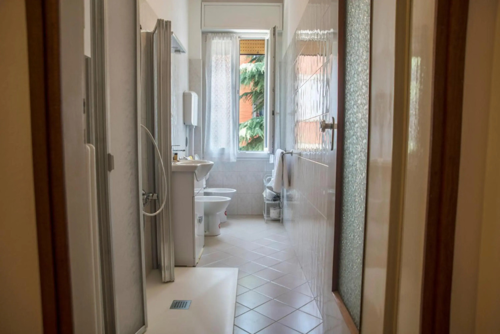 FLY HOUSE BOLOGNA...un appartamento al volo