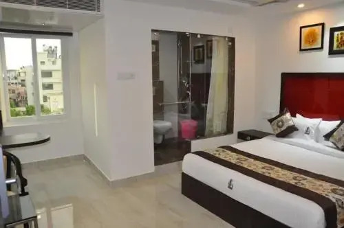 New Hotel Executive Inn