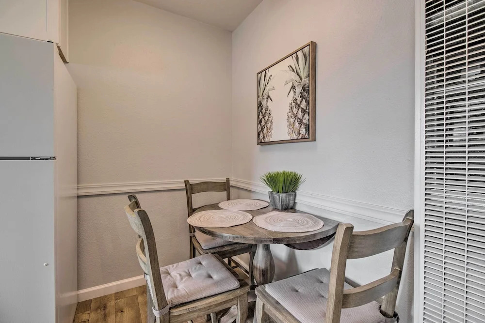 Ski, Hike & Unwind: Cozy Carson City Duplex!