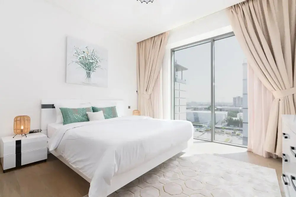 SuperHost - Spacious Apartment With Balcony In Sobha Hartland