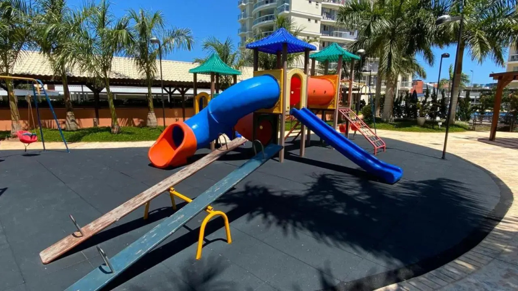 Beto Carrero, 3 quartos, 2 vagas, Home Club Completo, Wi-fi, Smart TVs, Piscina, na quadra do mar