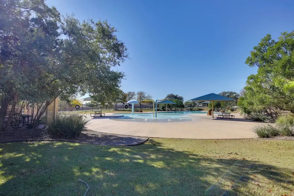 4 Mi to TPC San Antonio: Cozy Getaway w/ Deck