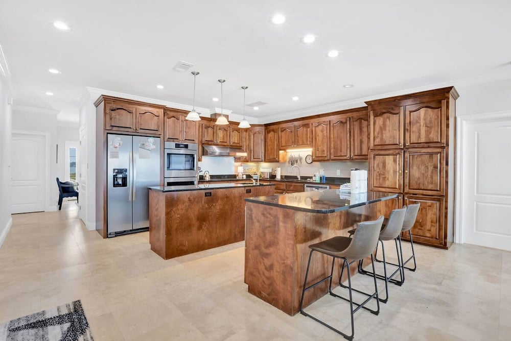 Dear Time Beach House- 5 Bedrooms Elevator Sleeps 10 Private Pool