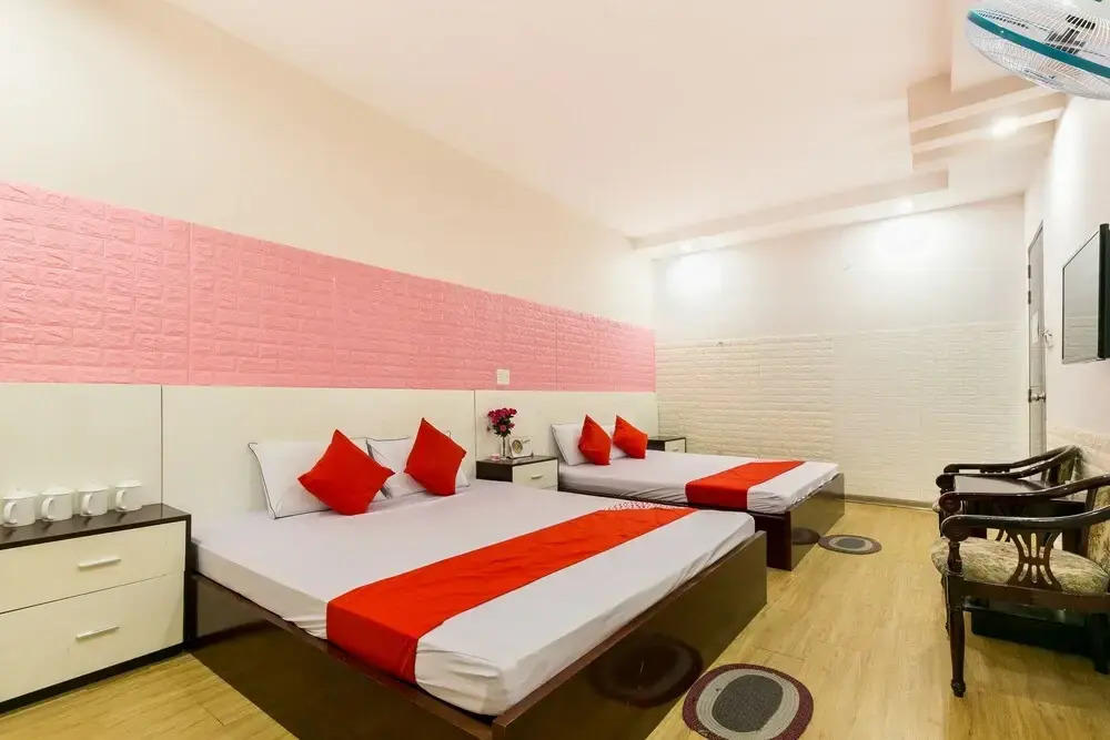 Habana Hotel by OYO Rooms