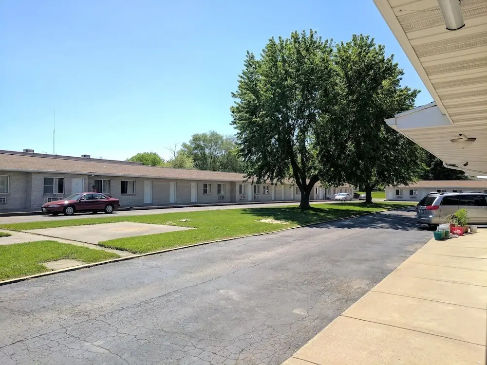 All Seasons Motel