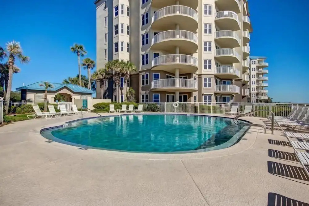 61-ocean-place