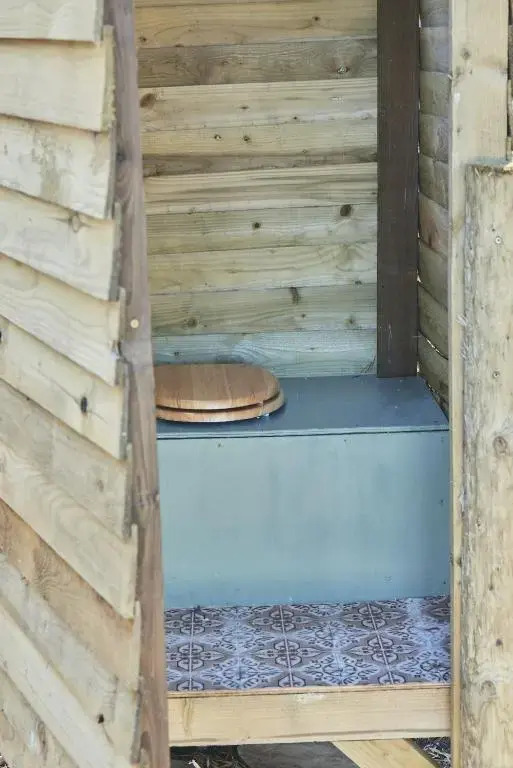 Raven Yurt - Yurtopia