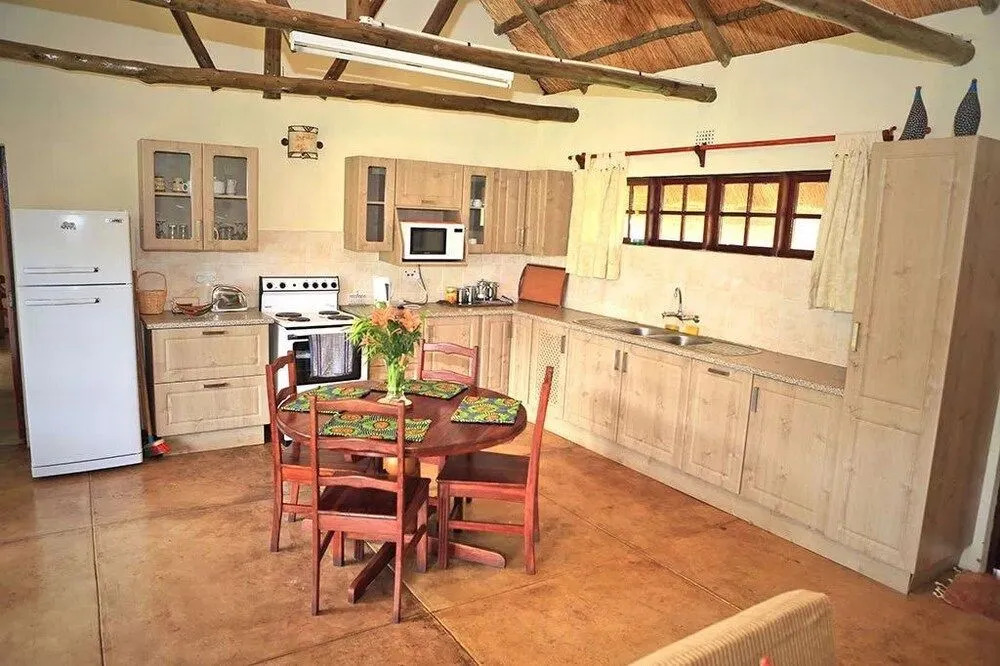 Antelope Park Safari Lodge