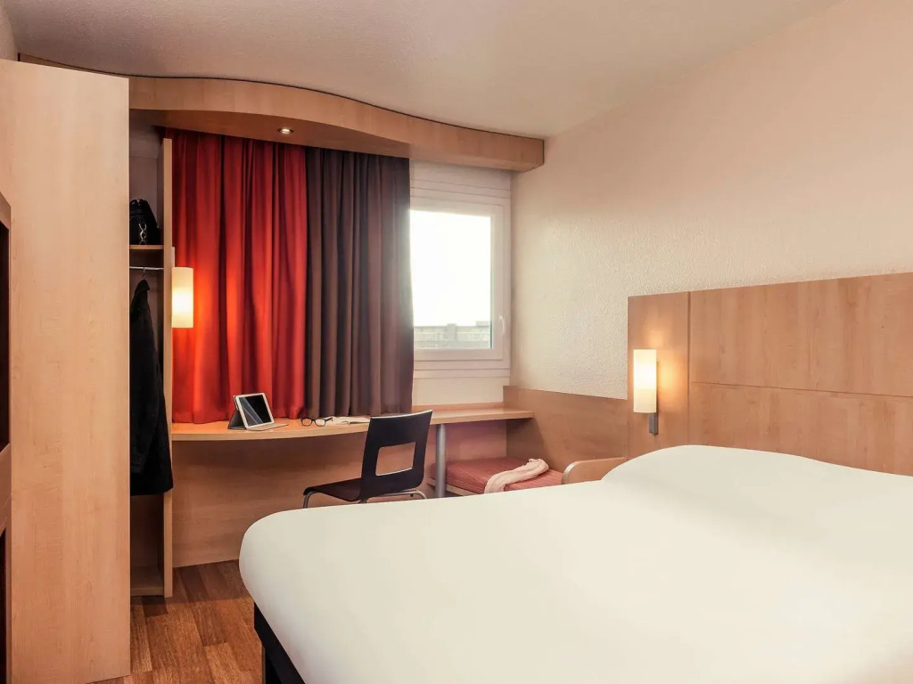 ibis Epinay sur Seine - Gennevilliers