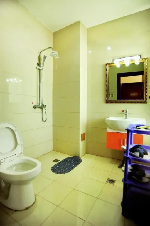 Kunming Jiyang Hot Spring Hotel