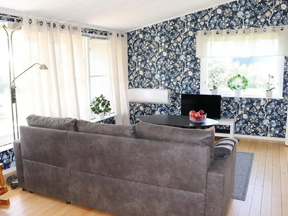 5 person holiday home in TRÄSLÖVSLÄGE-By Traum