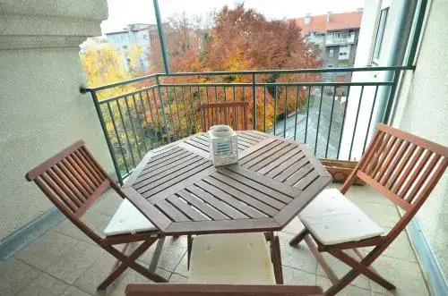 Hi-End Apartment