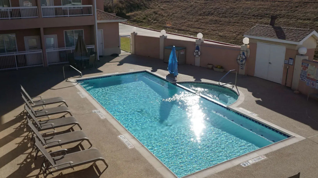 Country Inn & Suites by Radisson, Fort Worth West l-30 NAS JRB