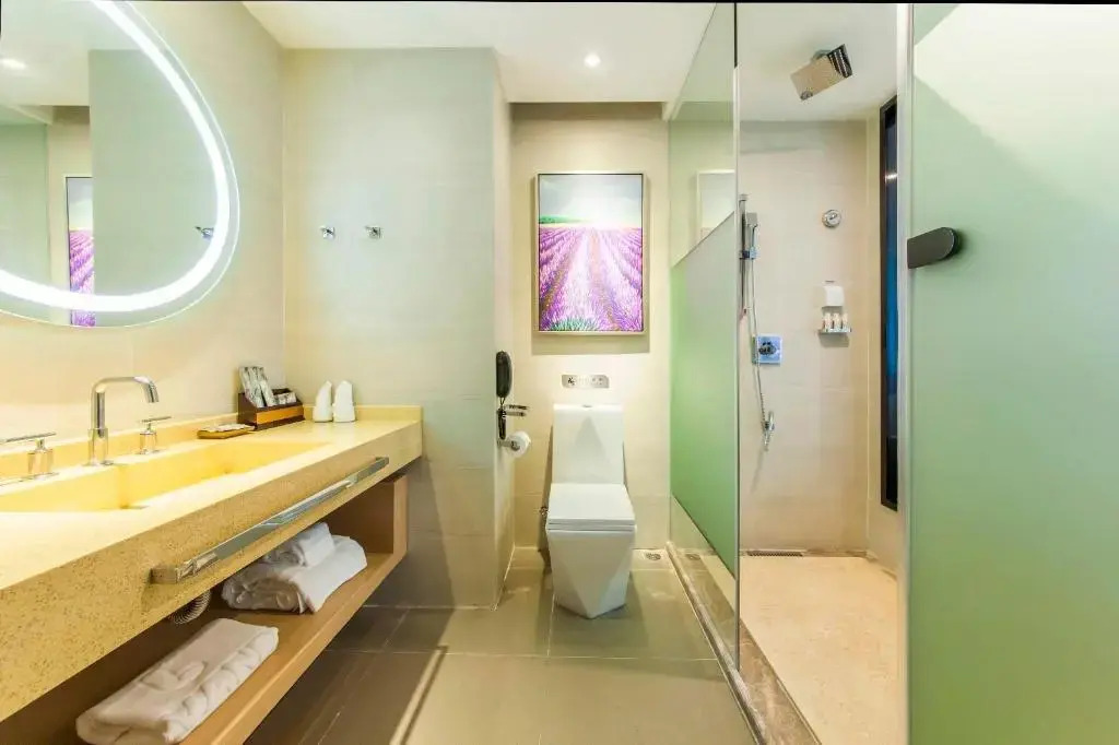 Lavande Hotel Wenchong Branch