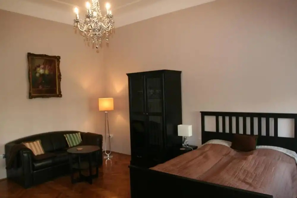 Diamonds Apartments