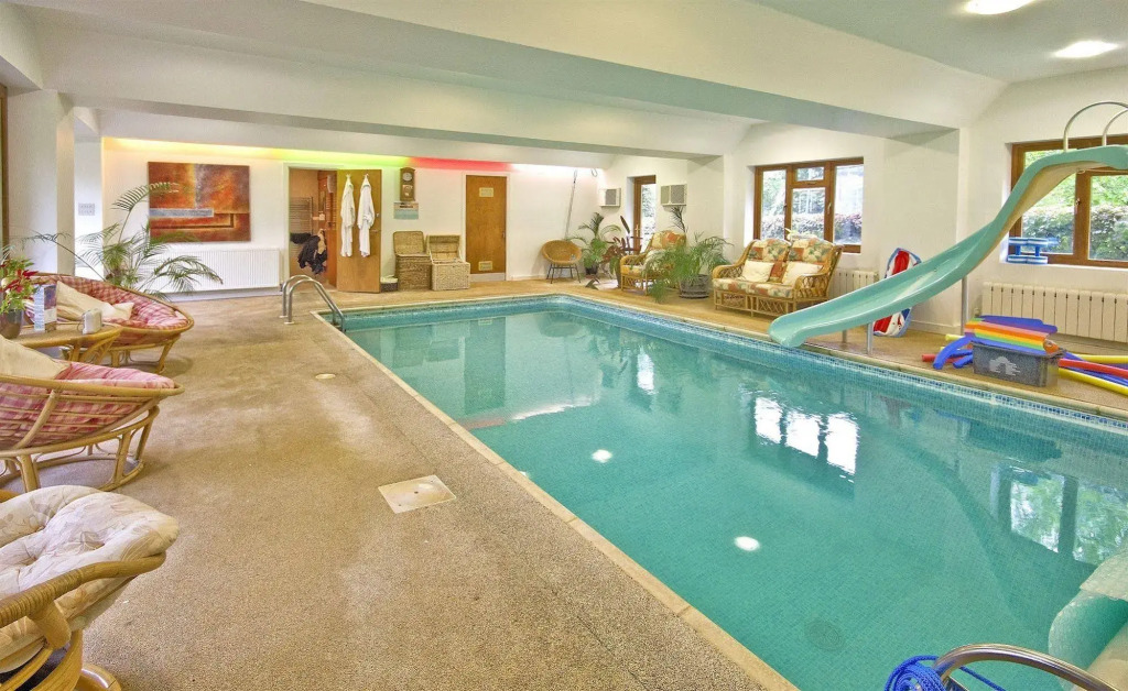 Tovey Lodge