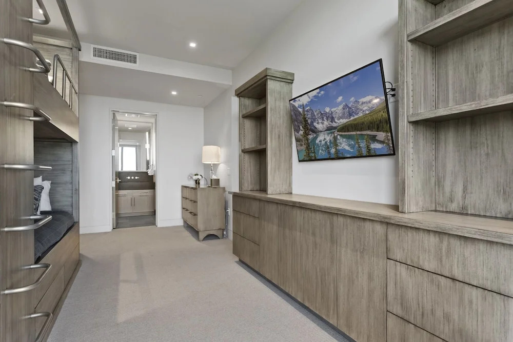 One Empire Pass Lodge at Deer Valley Resort - Three Bedroom Residence #504 3 Condo