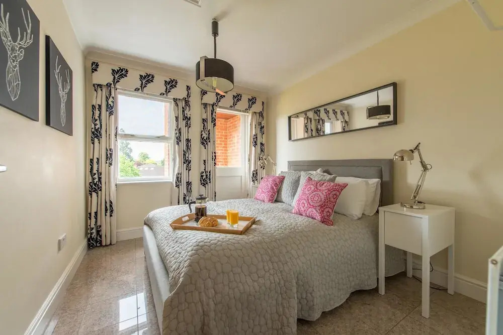 Hampden Apartments - The Meghan