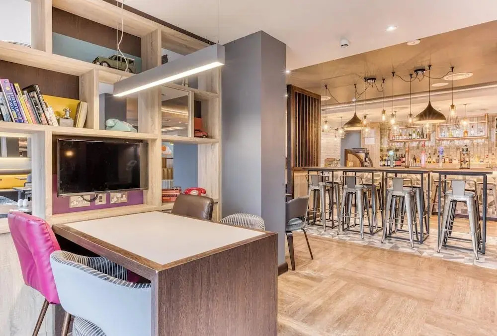 Premier Inn Abingdon - A34