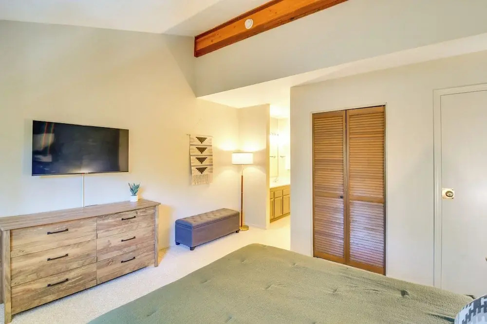 Cozy Winter Park Condo: Bike, Ski, & Hike!