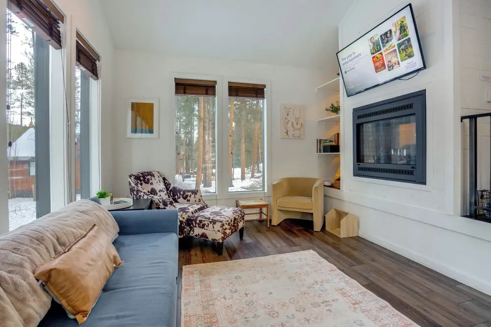 Near Trails & Breweries: Cabin w/ Hot Tub in Breck