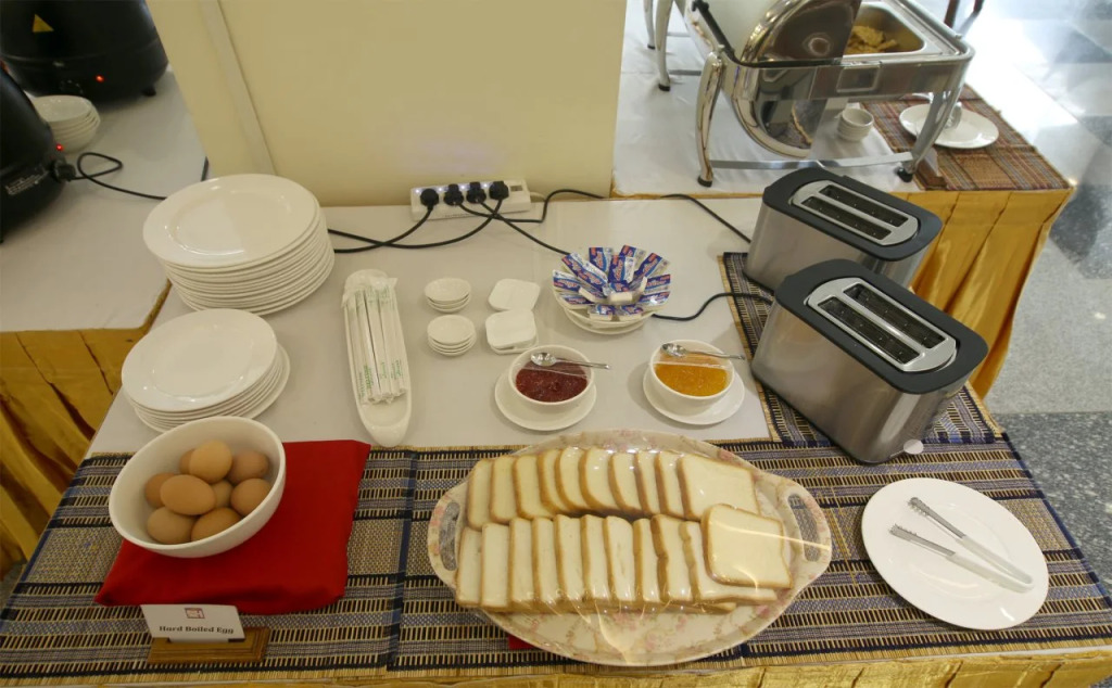 Shwe Htee Hotel