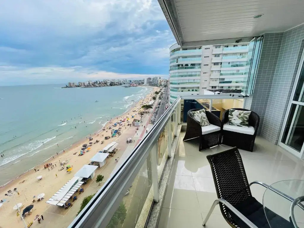 Topíssimo apartamento beira mar praia do morro
