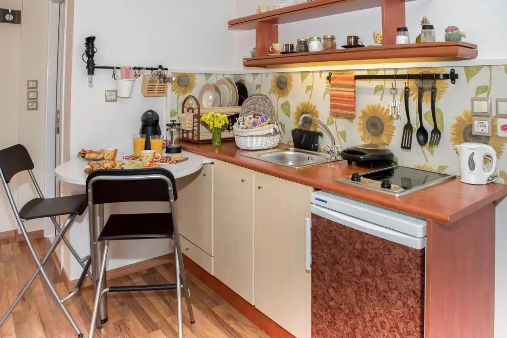 Orama Suites Milos