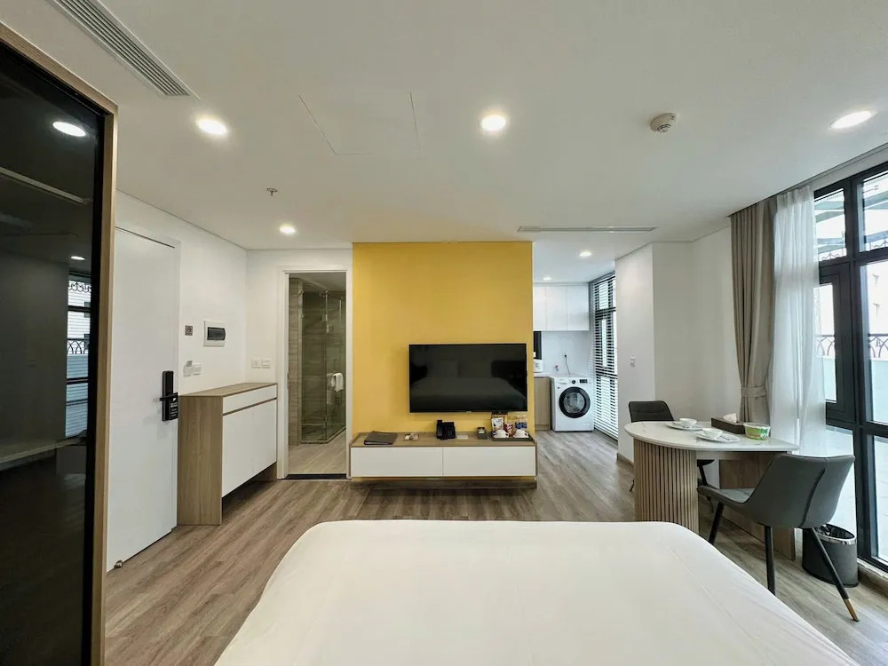 GEM Hotel & Residence