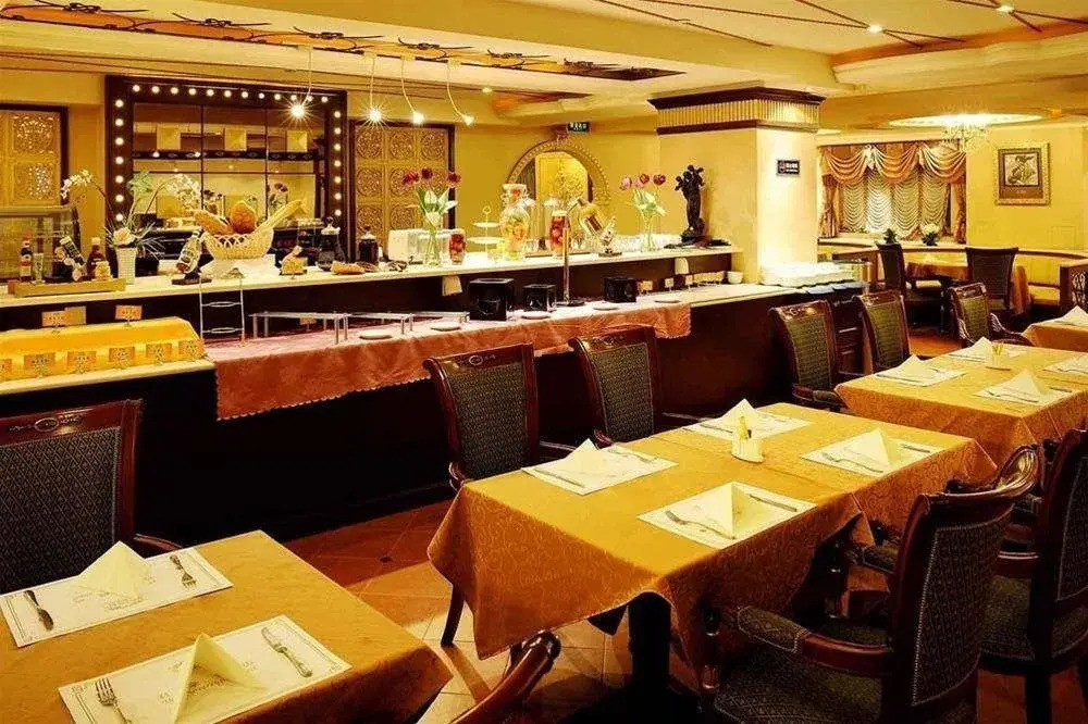 Shanghai Sovereign Hotel
