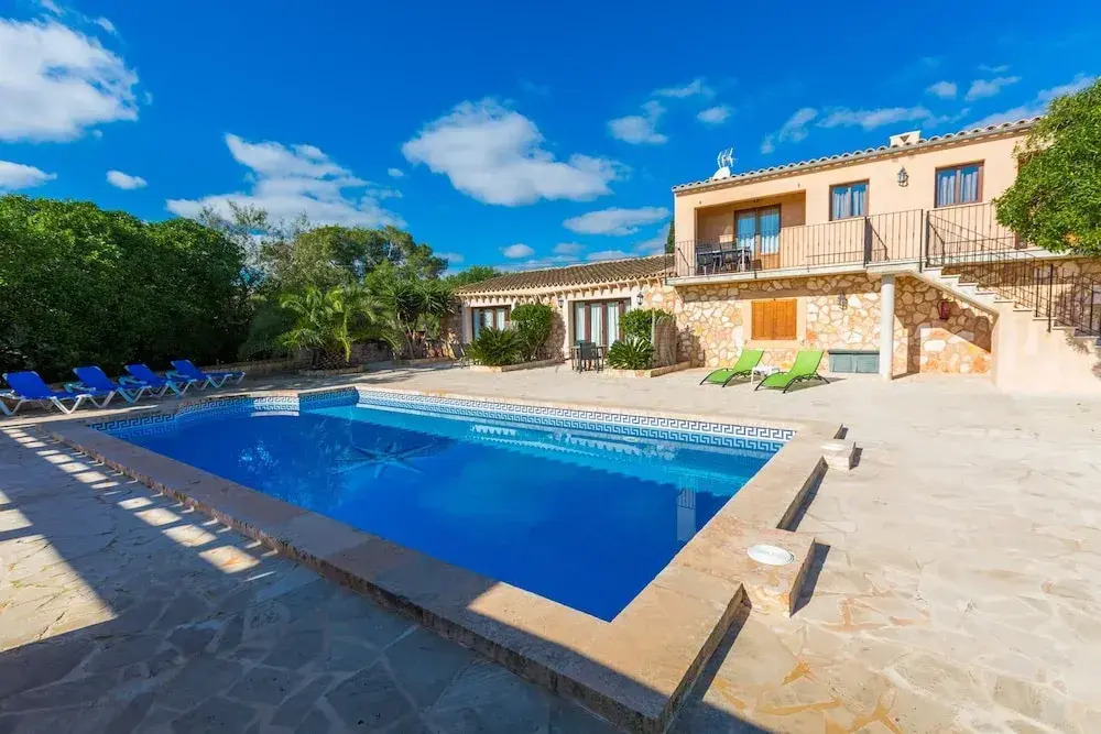 Can Fus in Campos With 1 Bedrooms and 1 Bathrooms