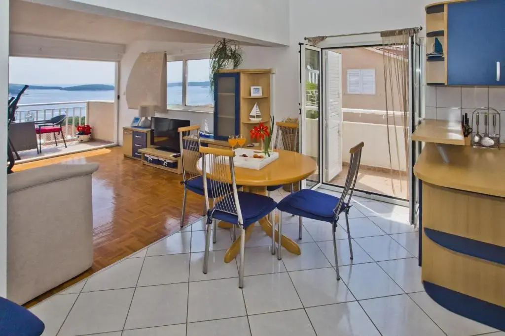 Apartments Roso - ZF Hvar