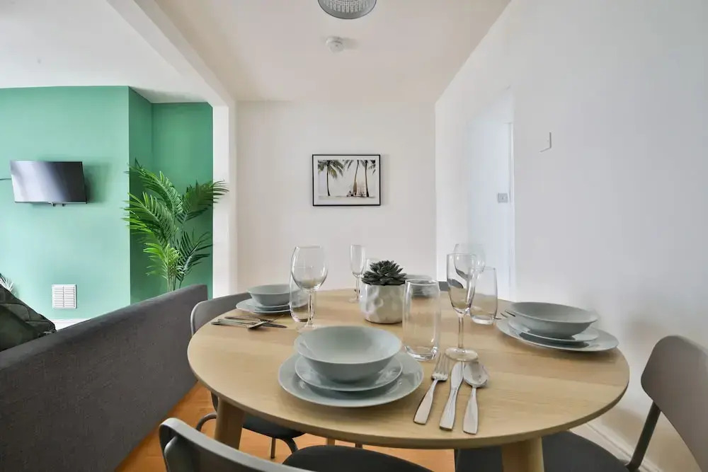 Urban Central 2 Bed House