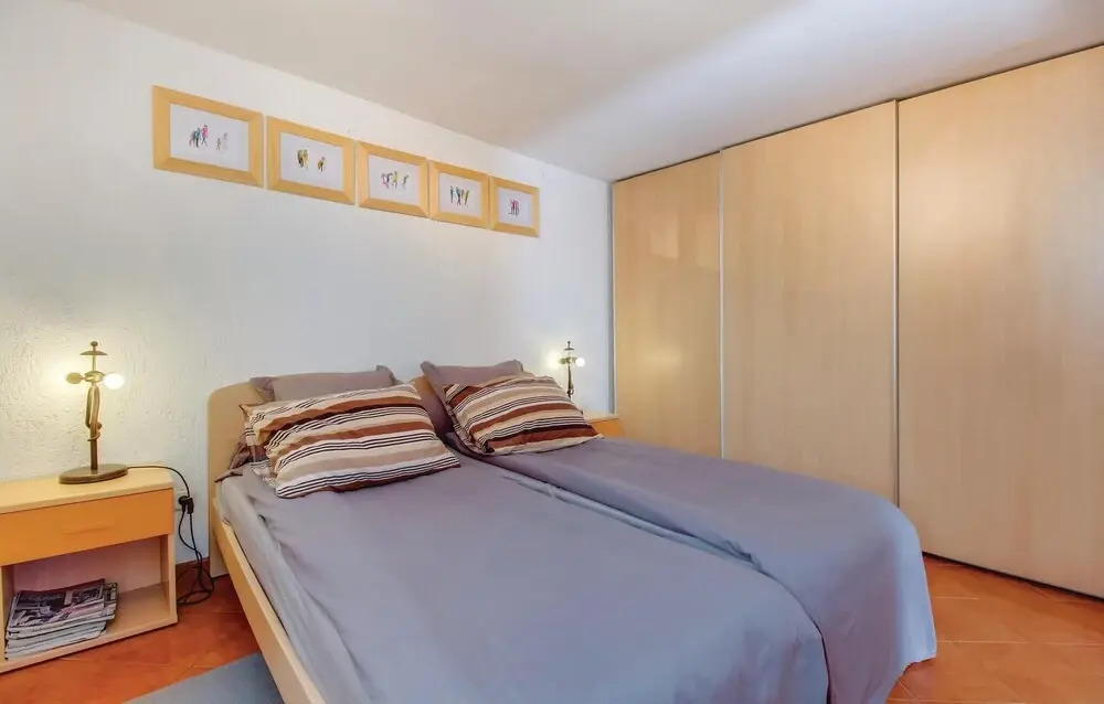Beautiful Home in Mali Losinj With Wifi and 1 Bedrooms