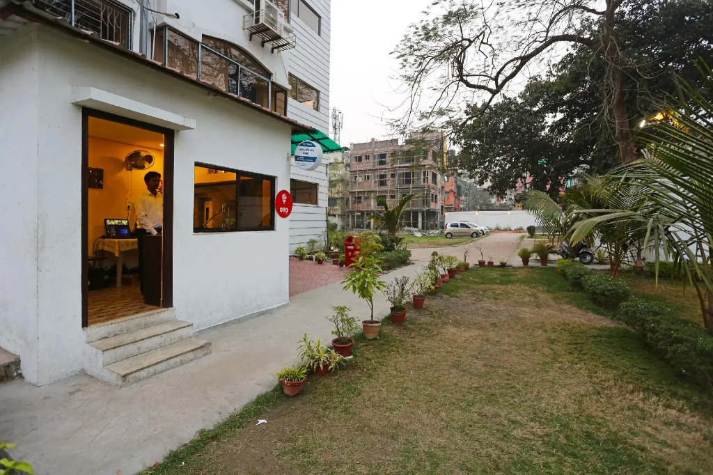 Super Hotel O New Alipore