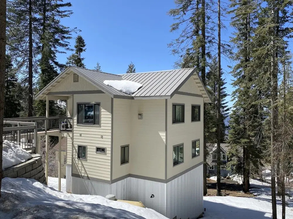 Yosemite's Pine Cove