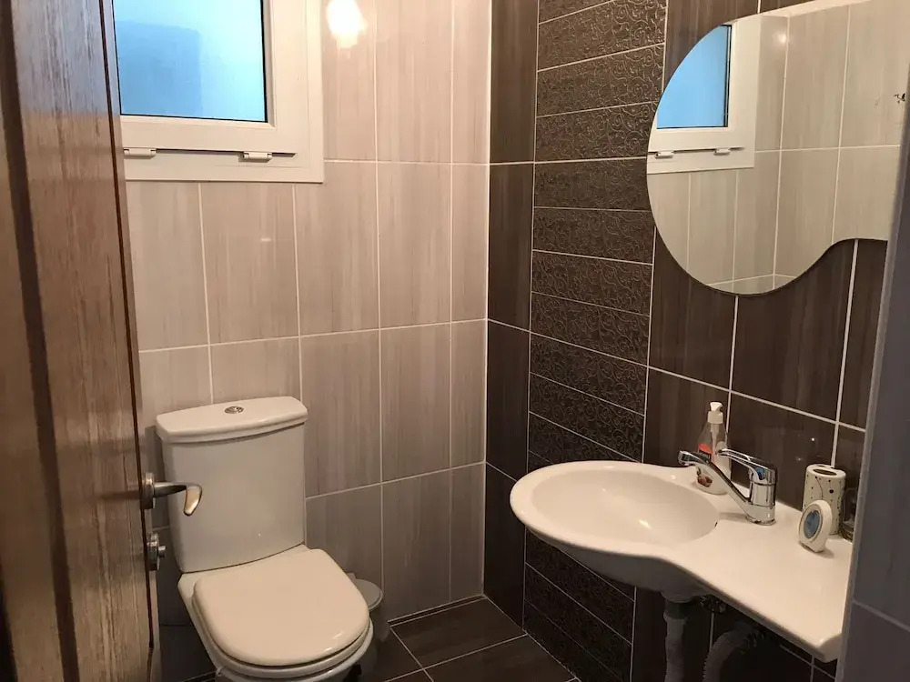 Remarkable 2-bed Apartment in a Great Area Nicosia