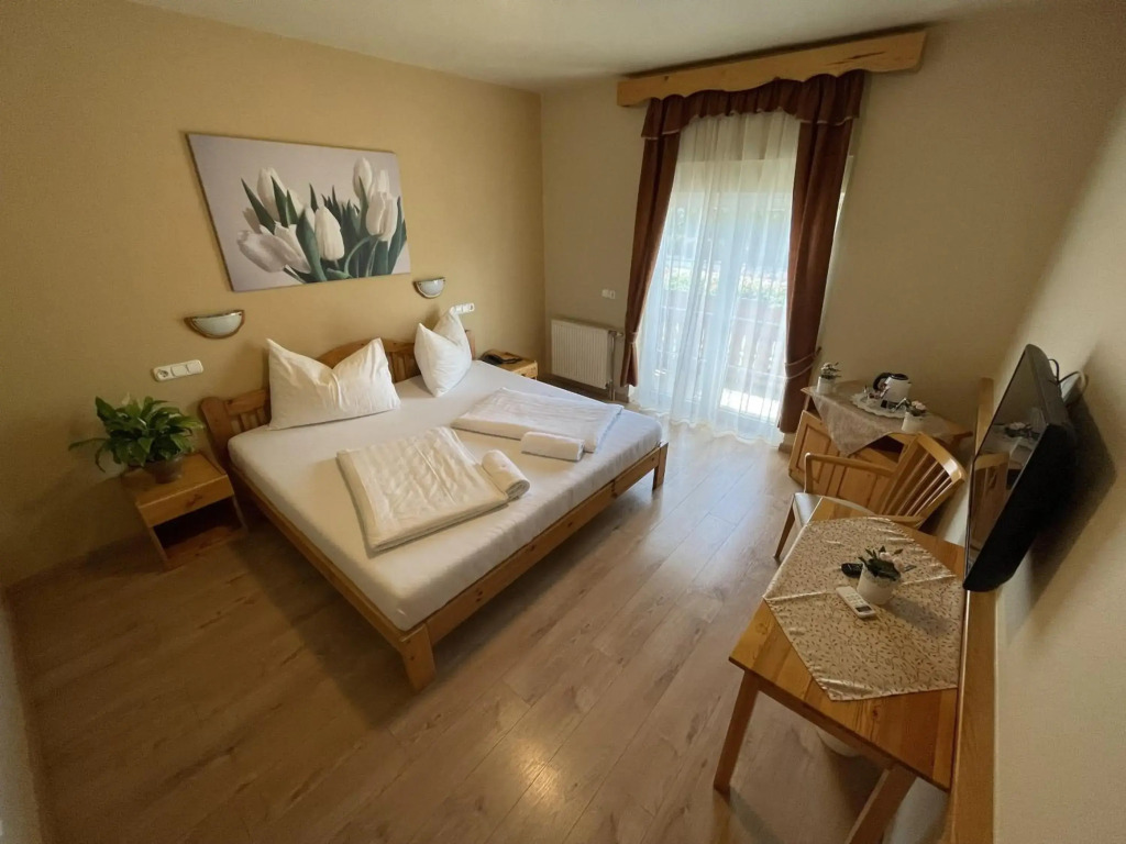 Hotel Karin