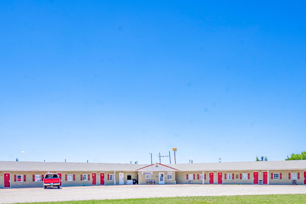 Green Acre Motel by OYO Near Rush County Airport