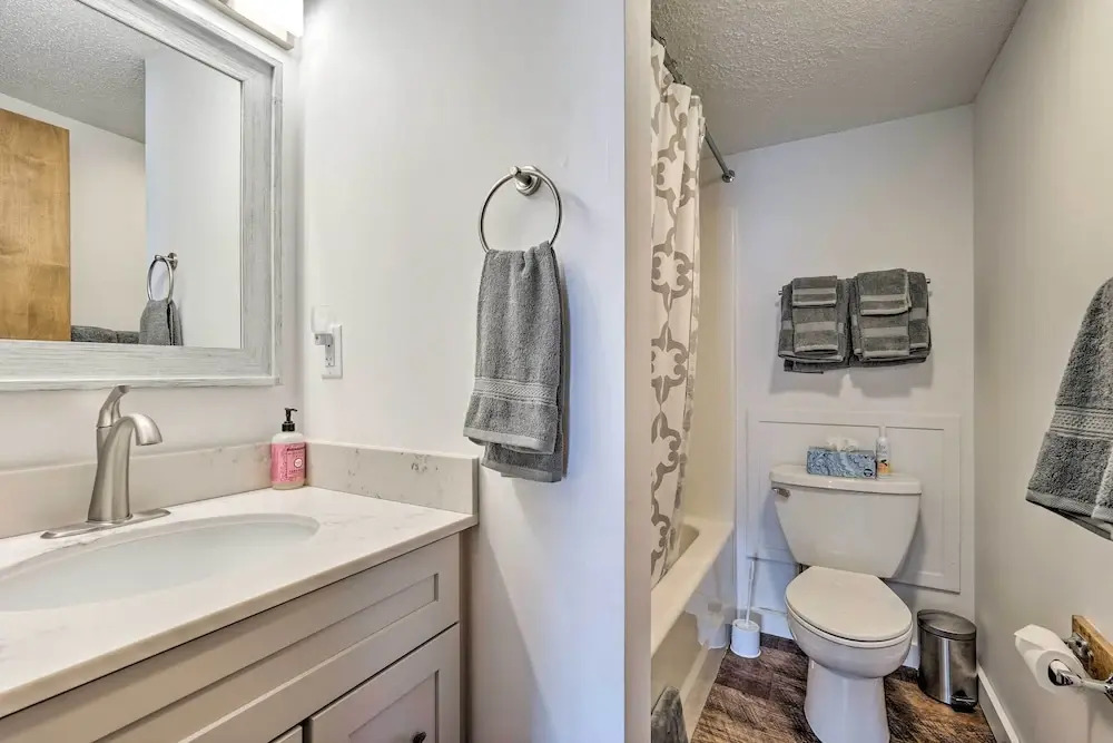 Steps to Ski Shuttle! Snow Mountain Village Condo